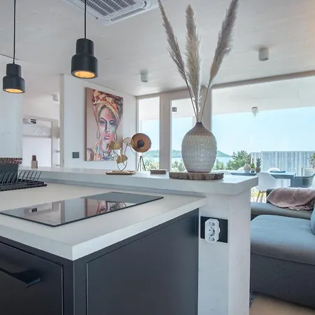 Vila Oikos Buqez - New Villas 2021 *