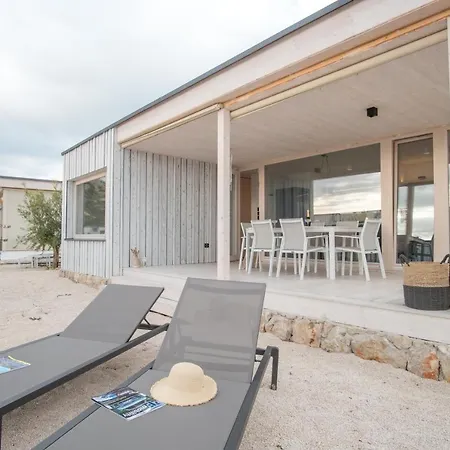 Oikos Buqez - New Villas 2021 Villa *
