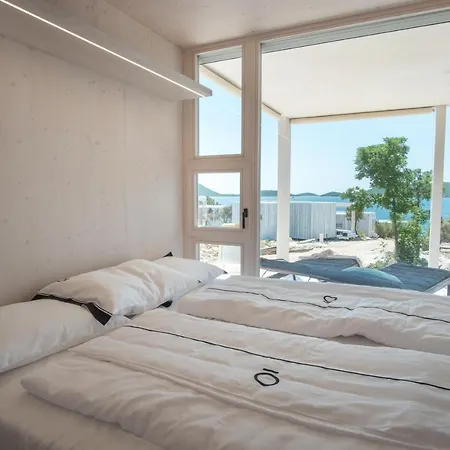 Vila Oikos Buqez - New Villas 2021 *